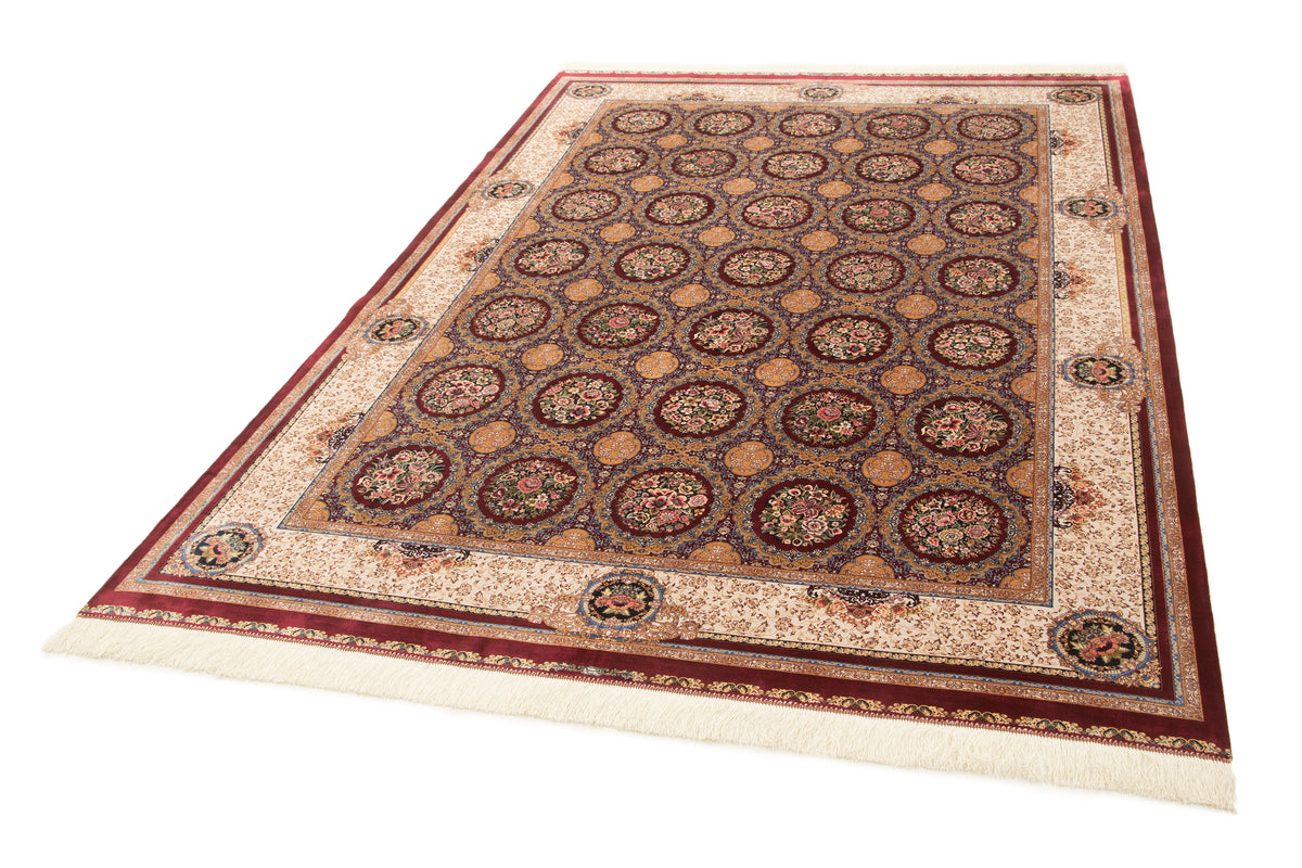 Rechteck Teppich Ghom Design in Rot von Hadorn™ - Lifestyle Image