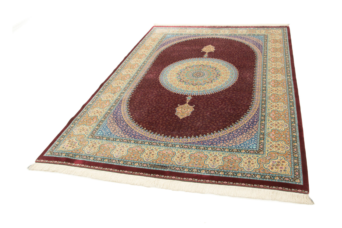 Rechteck Teppich Ghom Design in Rot von Hadorn™ - Lifestyle Image