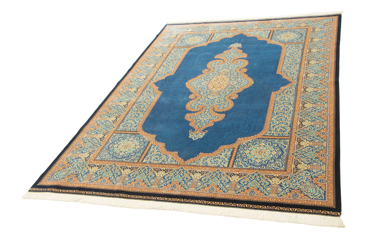 Rechteck Teppich Ghom Design in Blau von Hadorn™ - Lifestyle Image