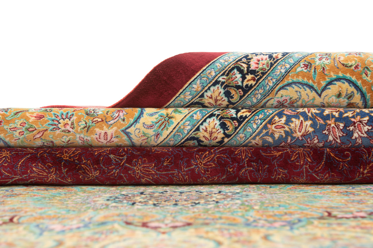 Rechteck Teppich Ghom Design in Rot von Hadorn™ - Lifestyle Image