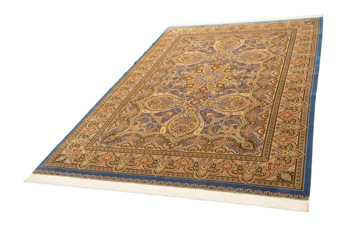 Rechteck Teppich Ghom Design in Blau von Hadorn™ - Lifestyle Image