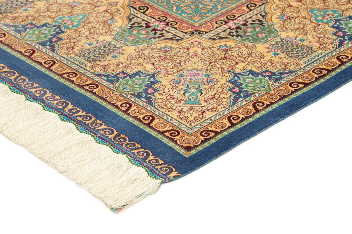 Rechteck Teppich Ghom Design in Blau von Hadorn™ - Lifestyle Image