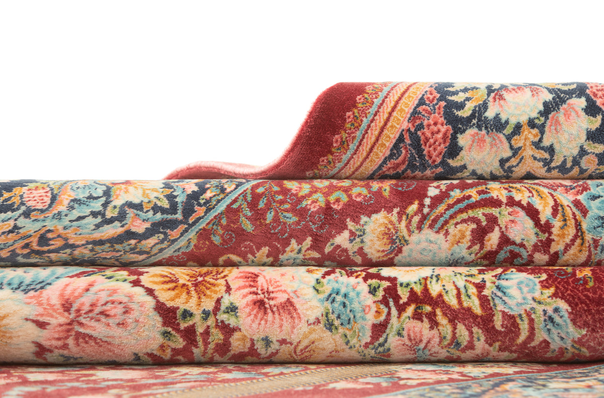 Rechteck Teppich Ghom Design in Rot von Hadorn™ - Lifestyle Image