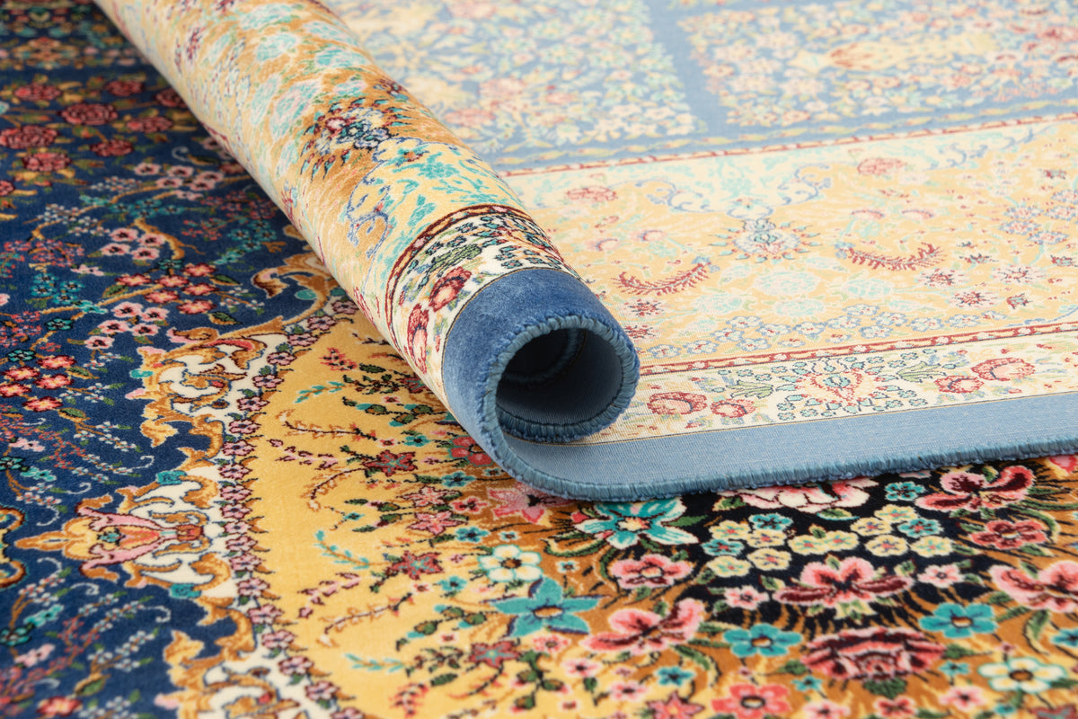 Rechteck Teppich Ghom Design in Blau von Hadorn™ - Lifestyle Image