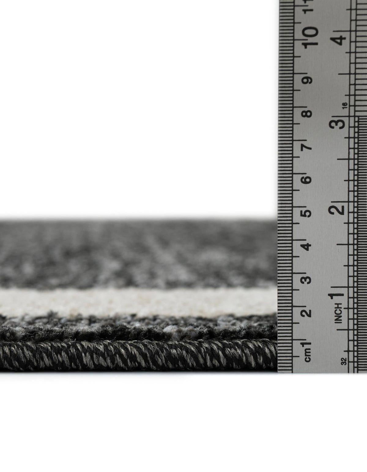 Rund Teppich Loft in Schwarz von Hadorn™ - Lifestyle Image