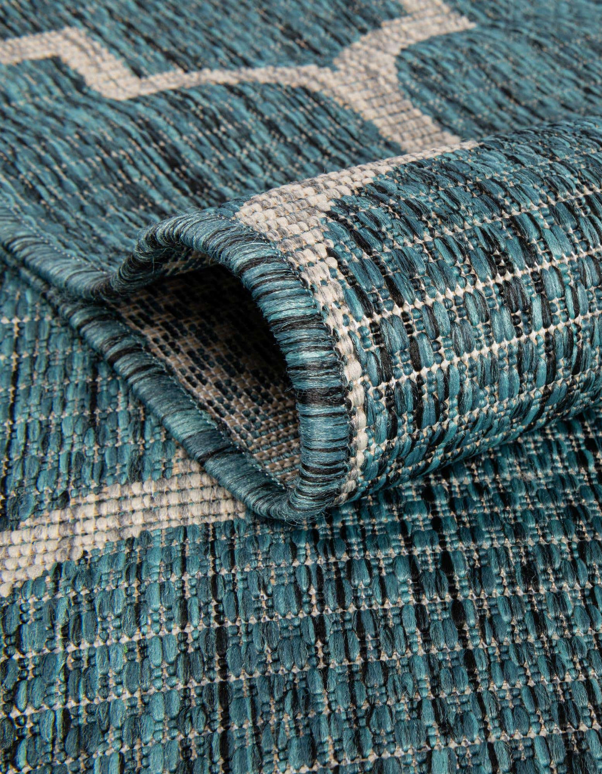 Rechteck Outdoor Teppich Tulum Outdoor Clover in Blaugrün von Hadorn™ - Lifestyle Image