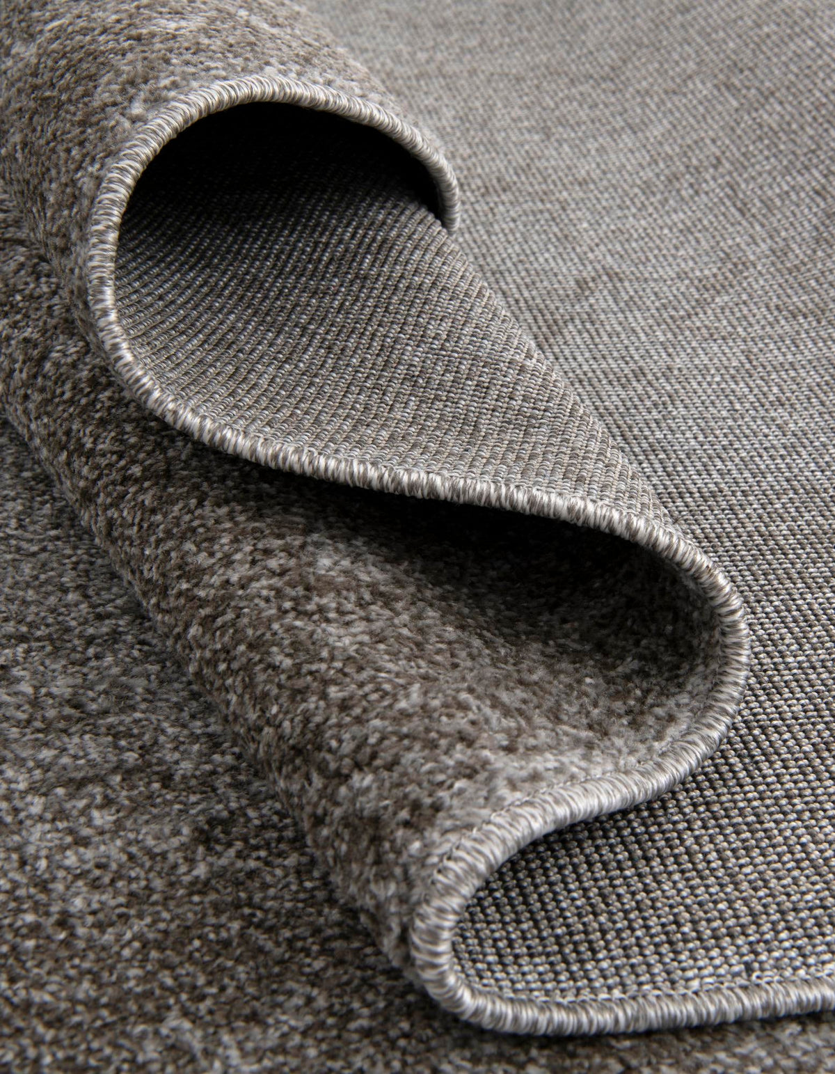 Quadratisch Teppich Vista in Hellgrau von Hadorn™ - Lifestyle Image