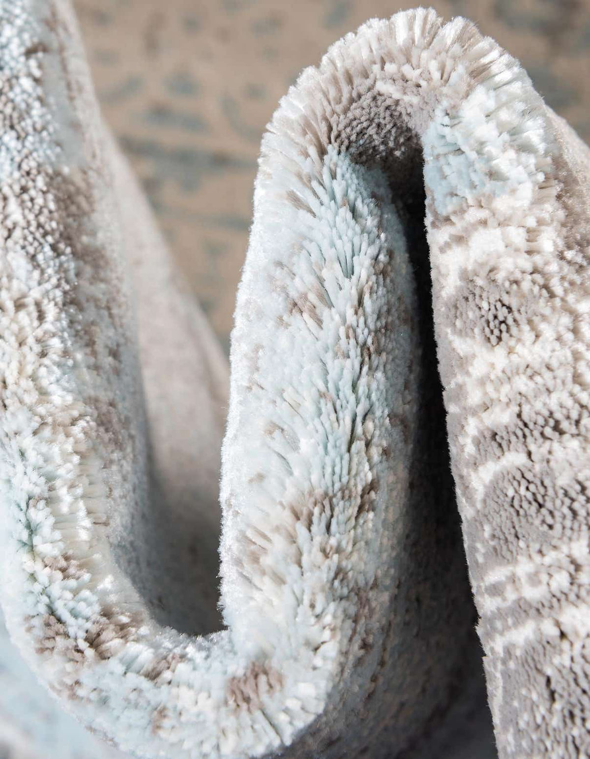 Rund Teppich New Vintage in Hellblau von Hadorn™ - Lifestyle Image