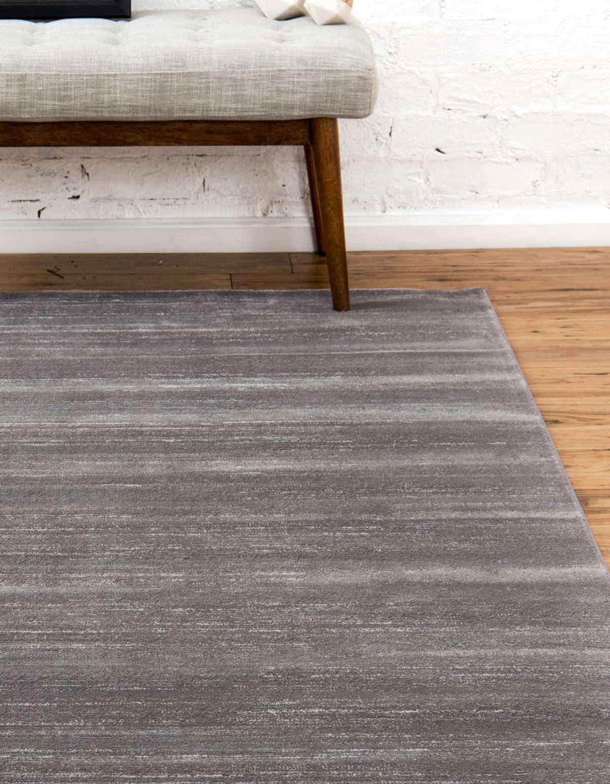 Rechteck Teppich Bellevue in Grau von Hadorn™ - Lifestyle Image