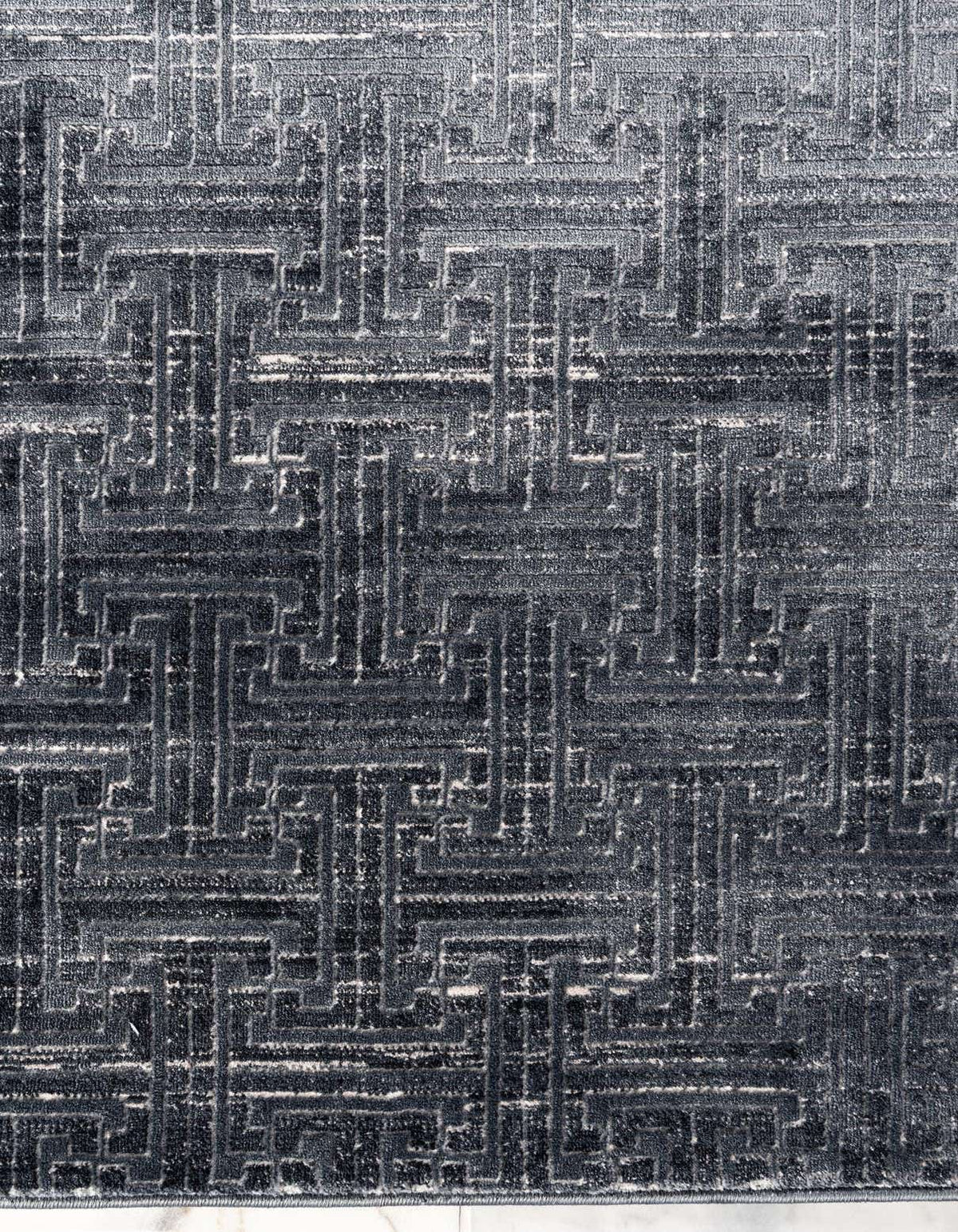 Läufer Teppich Bellevue in Marineblau von Hadorn™ - Lifestyle Image