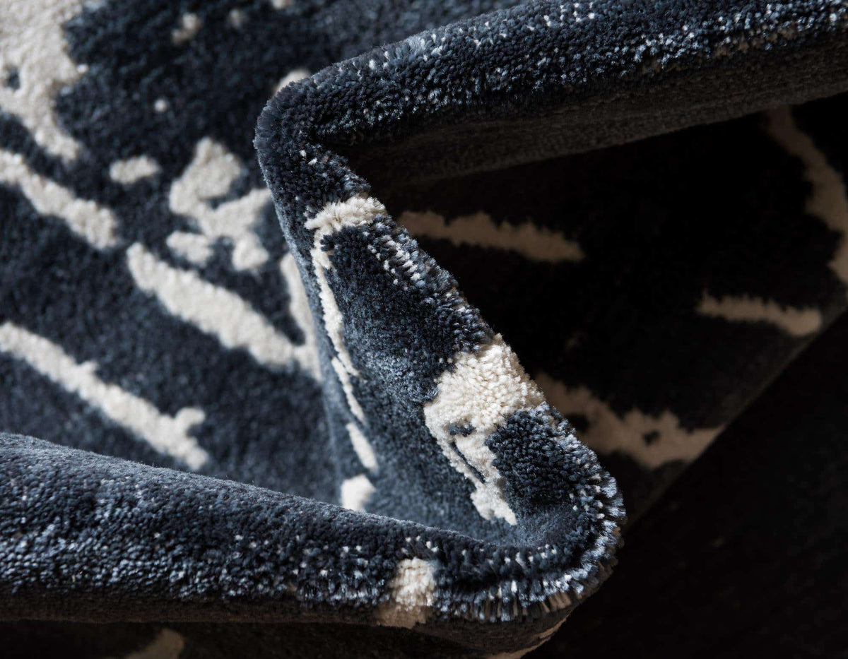 Rechteck Teppich Bellevue in Marineblau von Hadorn™ - Lifestyle Image