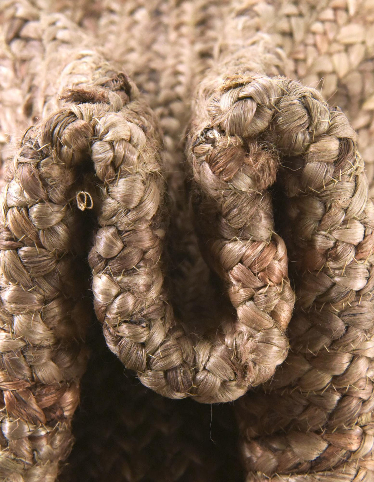 Rund Teppich Braided Jute in Natürlich von Hadorn™ - Lifestyle Image