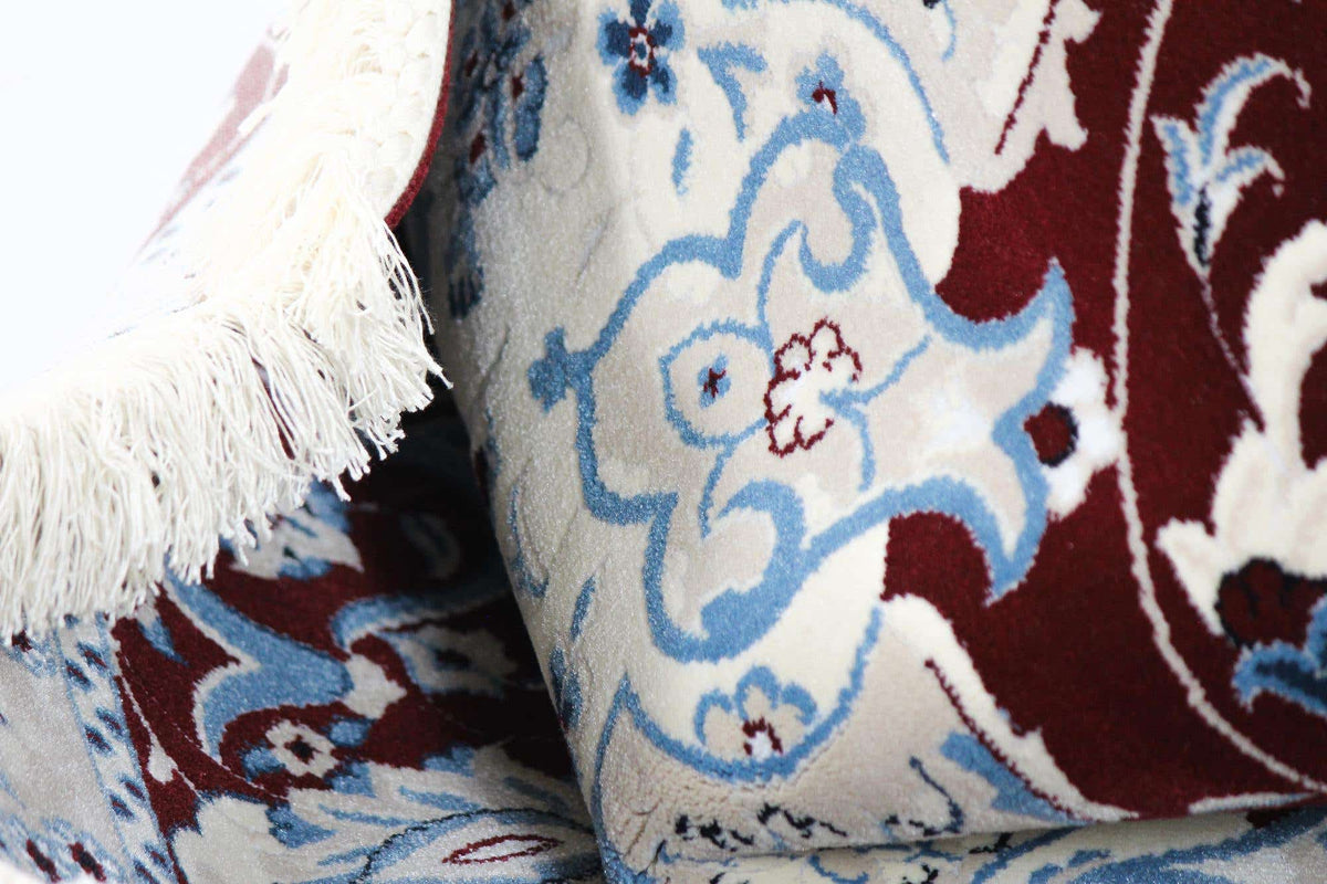 Rund Teppich Classical in Rot von Hadorn™ - Lifestyle Image