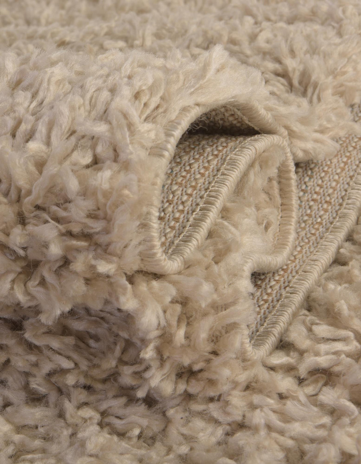Rechteck Hochflorteppich Zermatt Shag in Beige von Hadorn™ - Lifestyle Image