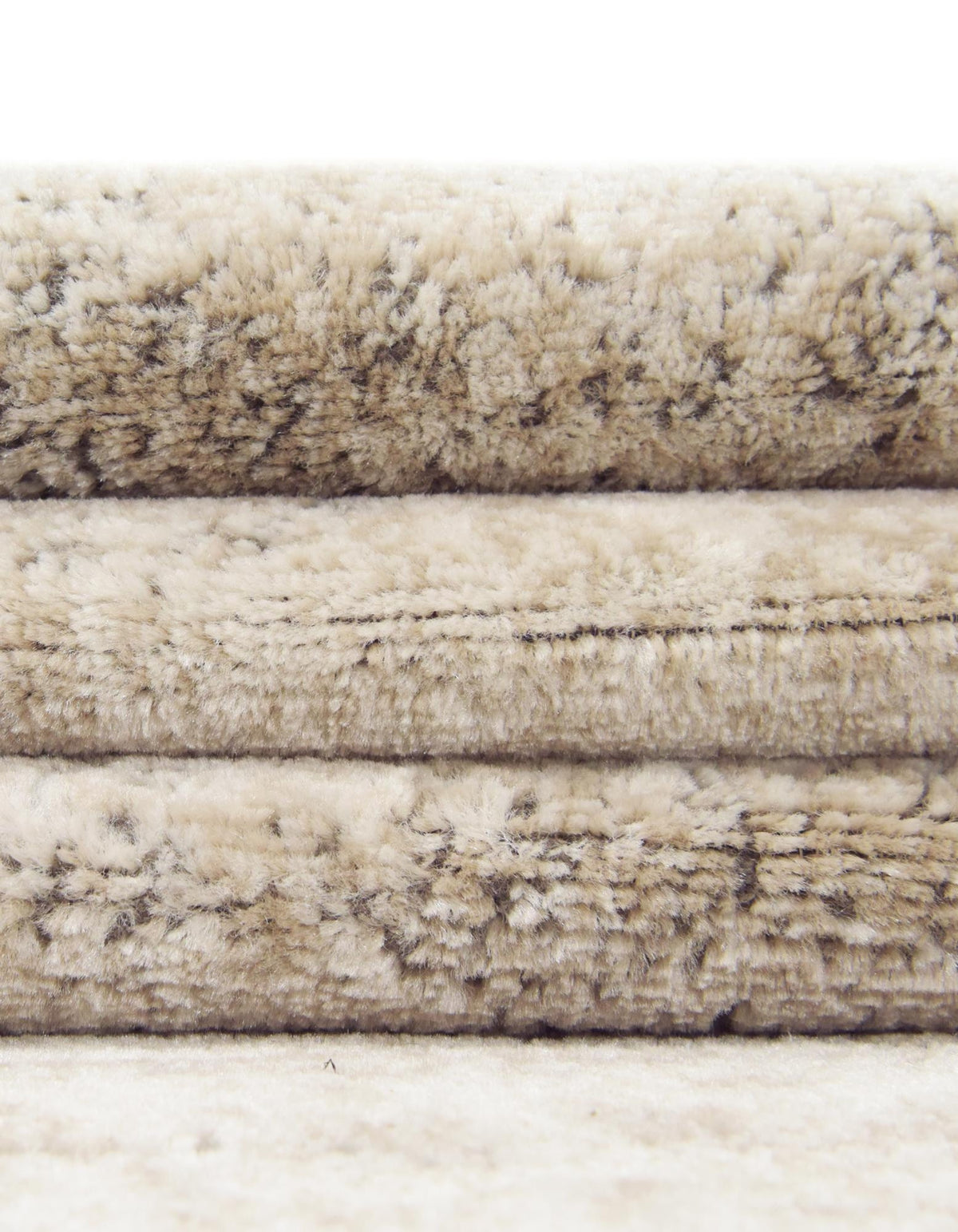 Rund Teppich Oregon in Beige von Hadorn™ - Lifestyle Image