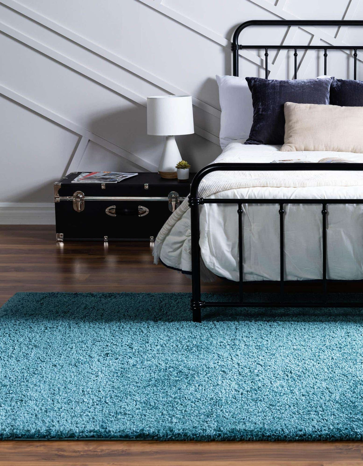 Rechteck Hochflorteppich Soft Solid Shag in Türkis von Hadorn™ - Lifestyle Image