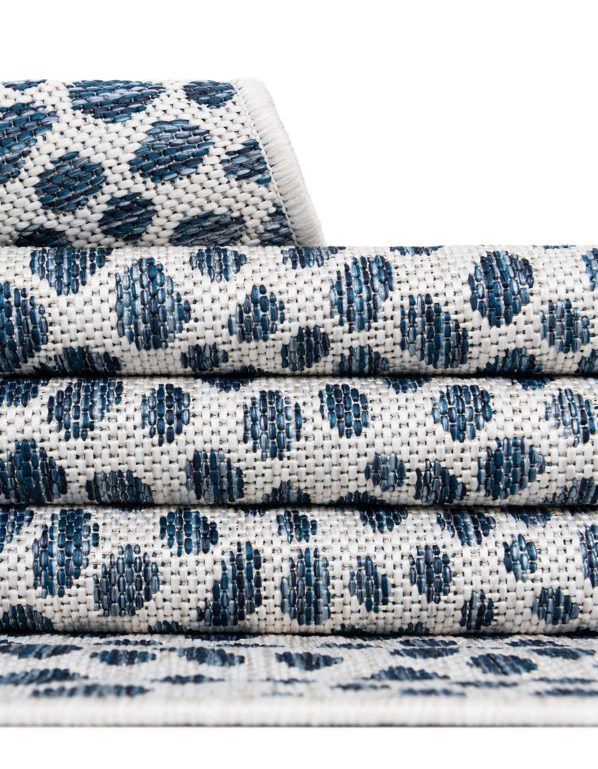 Quadratisch Outdoor Teppich Tulum Outdoor in Blau von Hadorn™ - Lifestyle Image