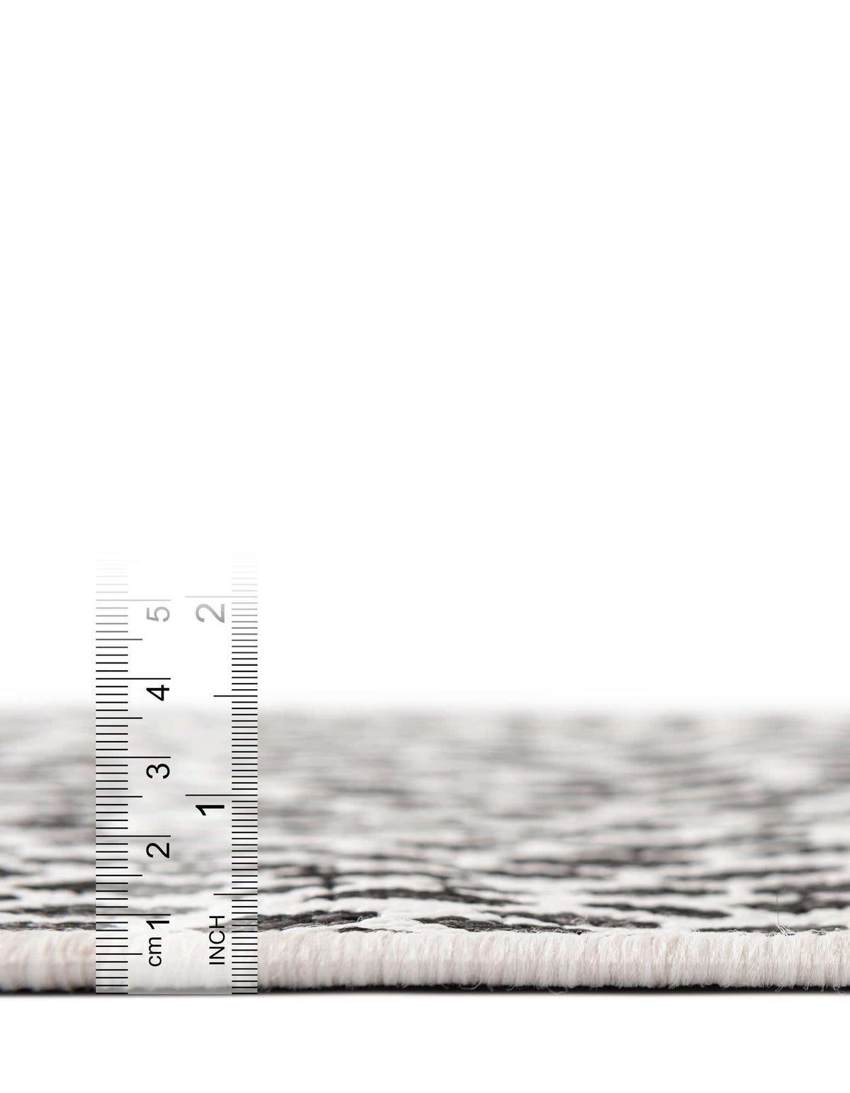 Rechteck Outdoor Teppich Tulum Outdoor in Schwarz von Hadorn™ - Lifestyle Image