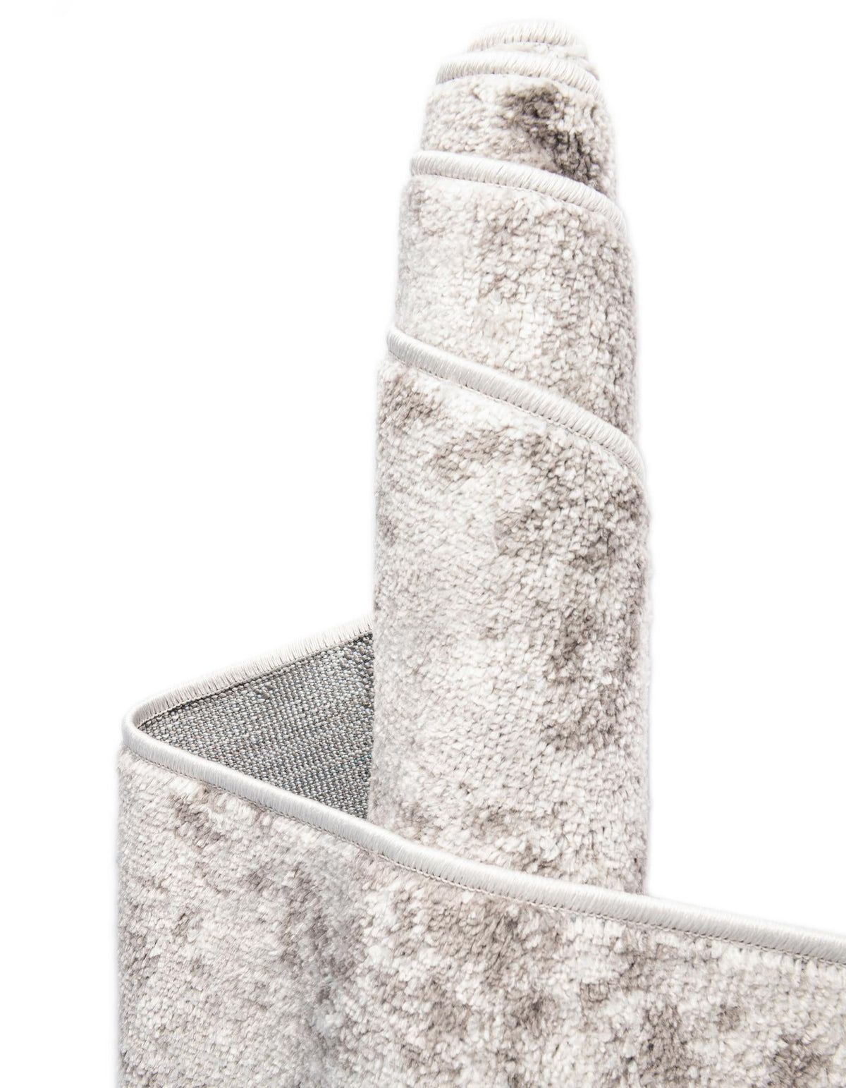 Quadratisch Teppich Aurora in Steingrau von Hadorn™ - Lifestyle Image