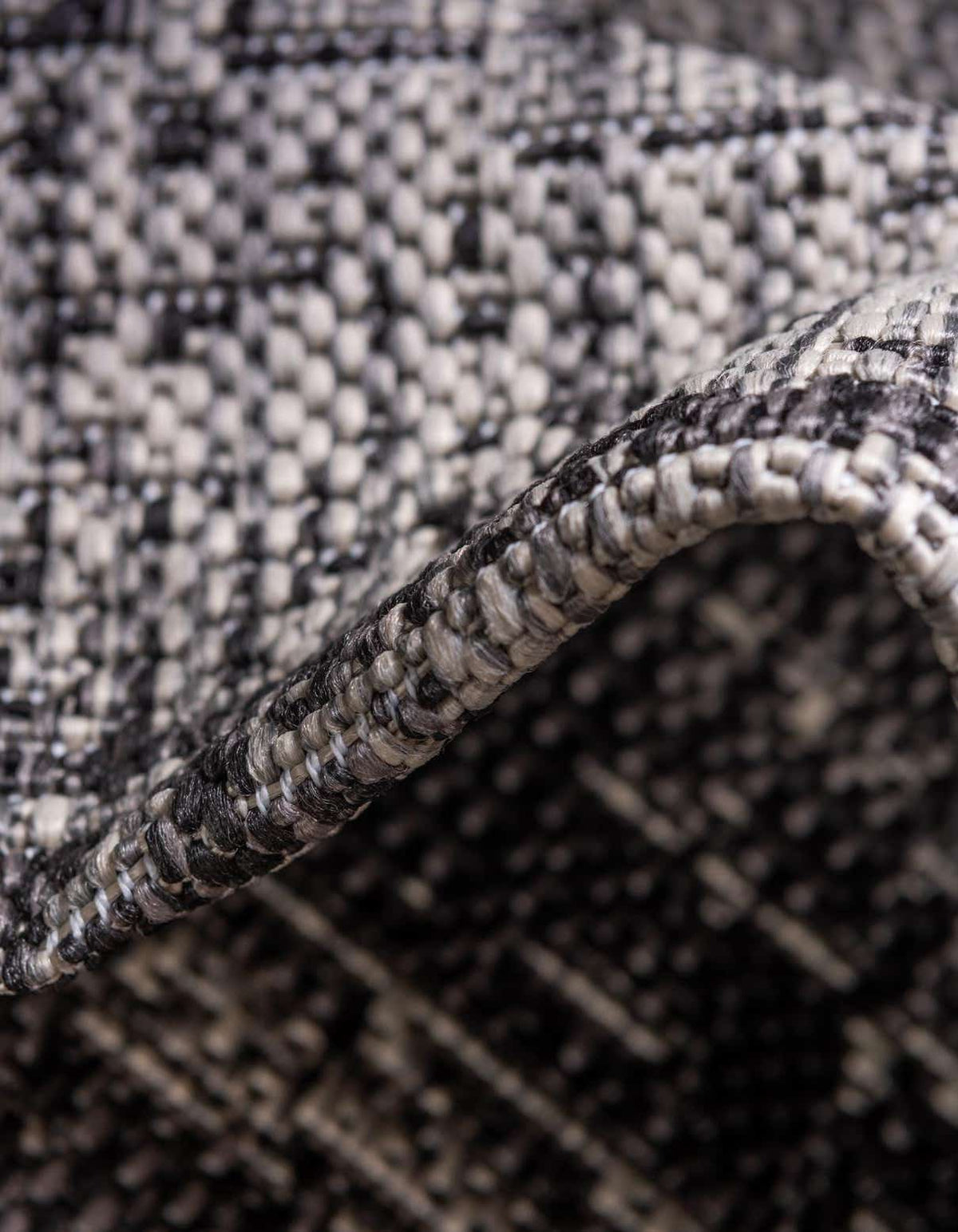 Rechteck Outdoor Teppich Outdoor Modern in Anthrazit von Hadorn™ - Lifestyle Image
