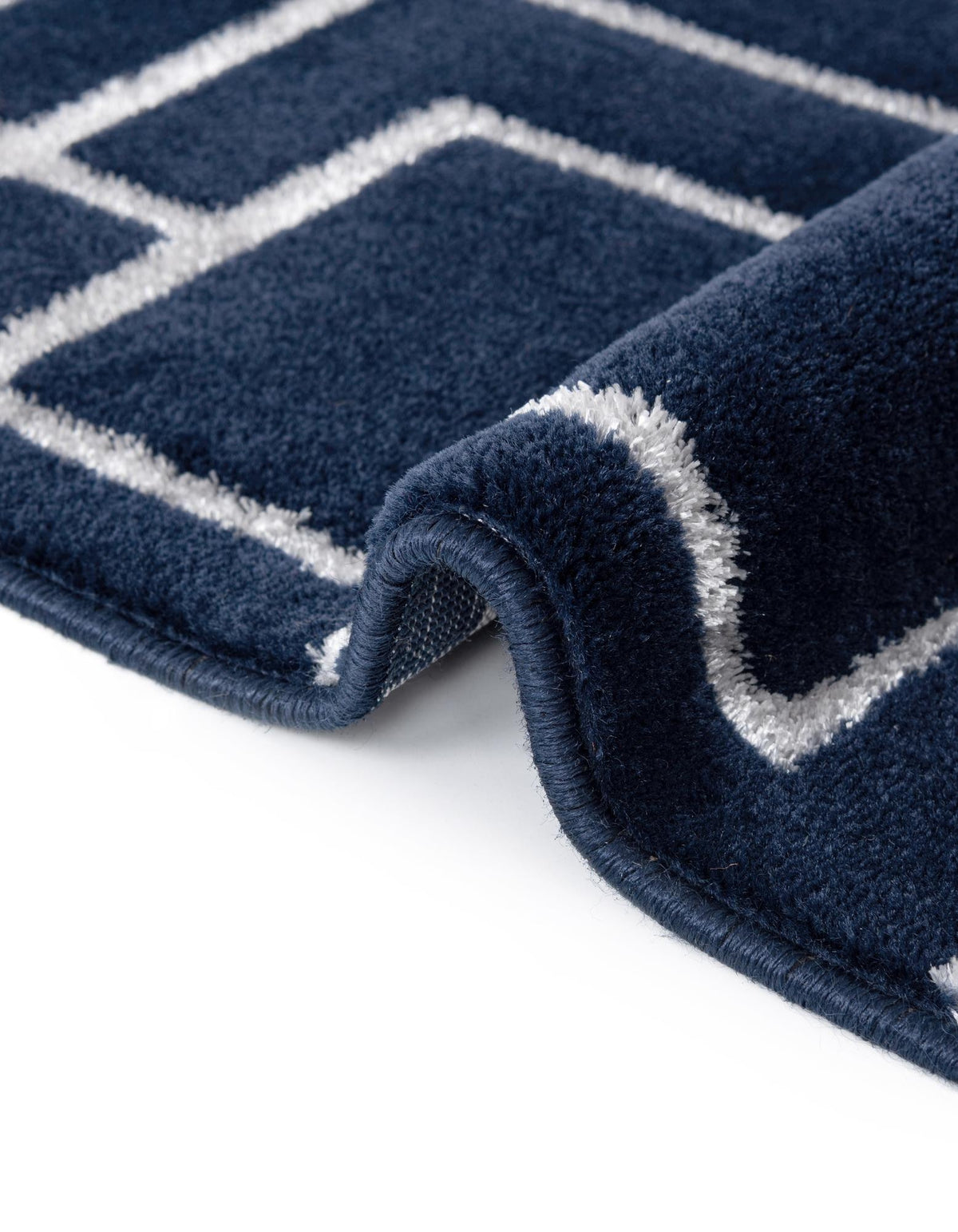 Quadratisch Teppich Marilyn Monroe™ Glam Trellis in Marineblaues Silber von Hadorn™ - Lifestyle Image