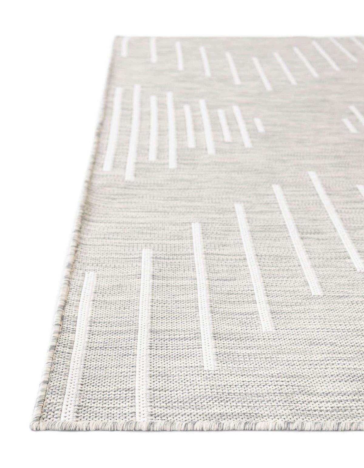 Quadratisch Outdoor Teppich Tulum Outdoor in Grau von Hadorn™ - Lifestyle Image