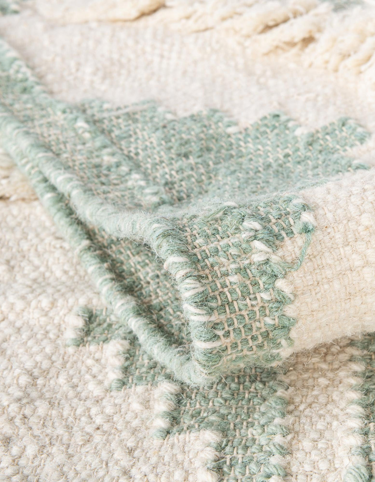 Läufer Handgeflochten Teppich Arizona in Aquamarin von Hadorn™ - Lifestyle Image