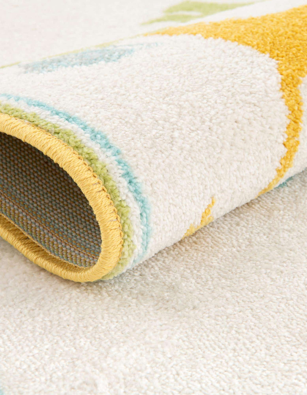 Rechteck Teppich Whimsy Kids in Elfenbein von Hadorn™ - Lifestyle Image