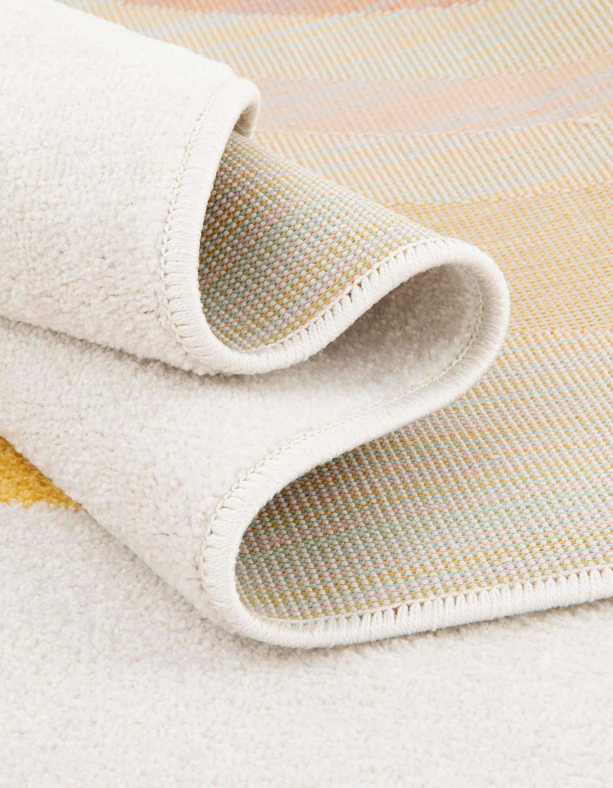 Rechteck Teppich Whimsy Kids in Elfenbein von Hadorn™ - Lifestyle Image