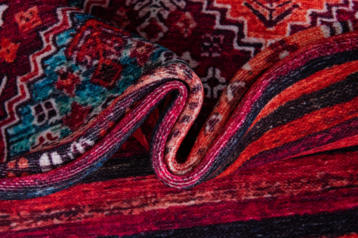 Rechteck Teppich Kriens Attai in Rot von Hadorn™ - Lifestyle Image