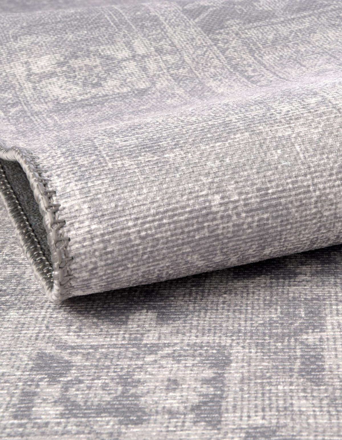 Rechteck Teppich Timeless in Grau von Hadorn™ - Lifestyle Image