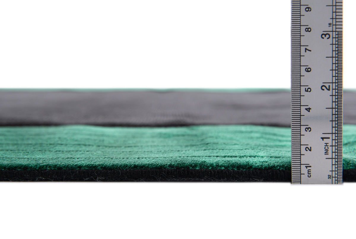 Rechteck Luxus Teppich Laax in Schwarz von Hadorn™ - Lifestyle Image