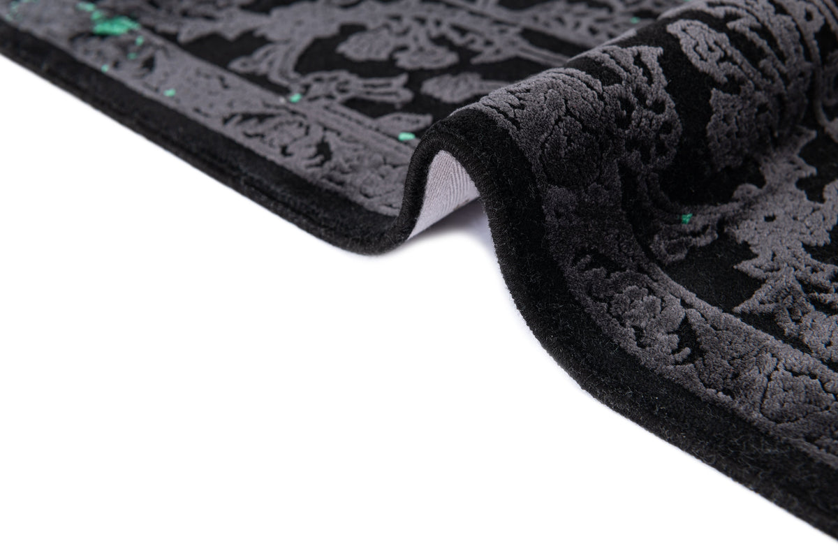 Rechteck Luxus Teppich Laax in Schwarz von Hadorn™ - Lifestyle Image