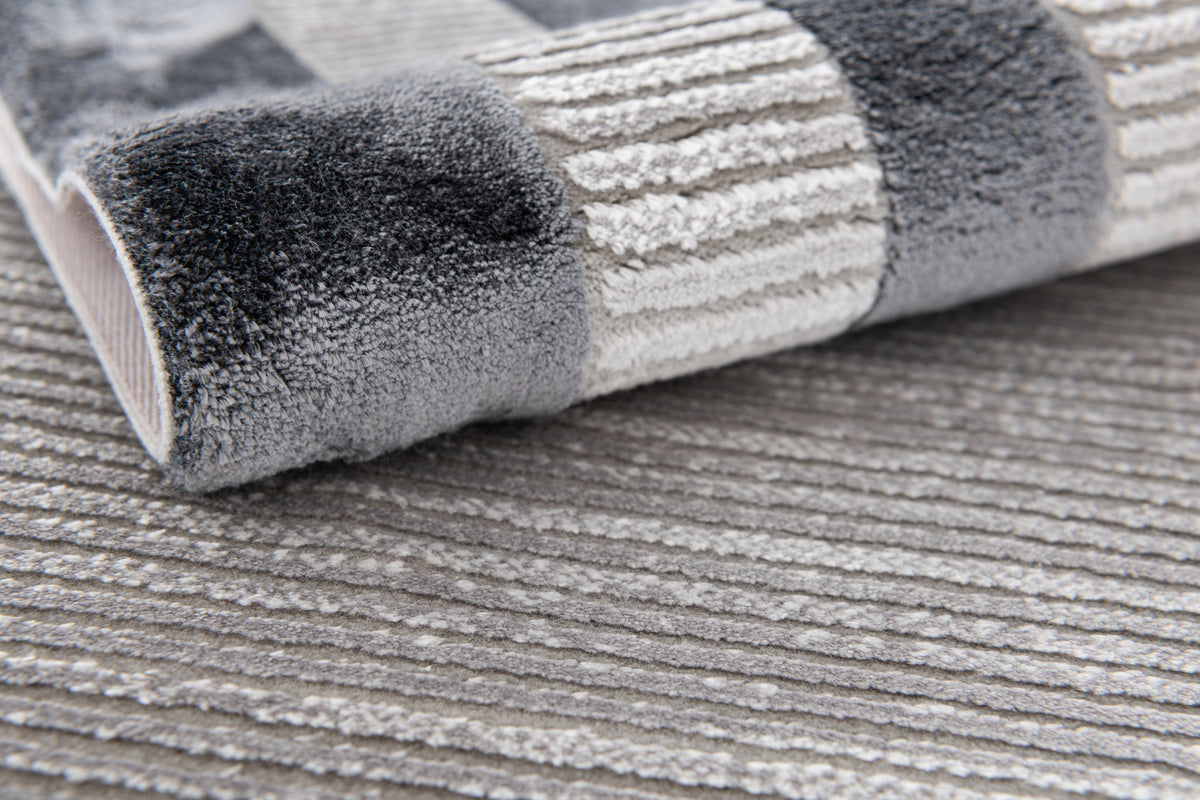 Rechteck Luxus Teppich Chiasso in Grau von Hadorn™ - Lifestyle Image