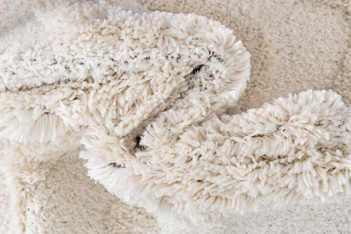 Rechteck Teppich Thun Artem in Weiss von Hadorn™ - Lifestyle Image