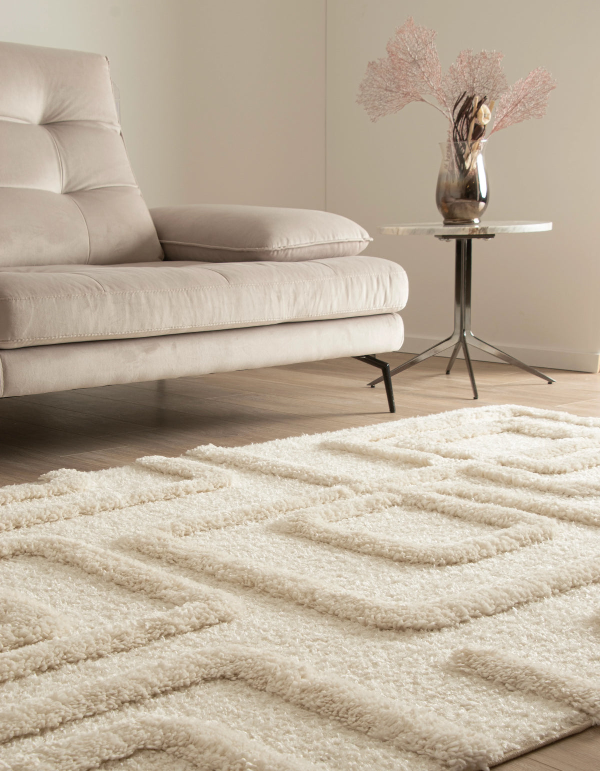 Rechteck Teppich Thun Artem in Weiss von Hadorn™ - Lifestyle Image