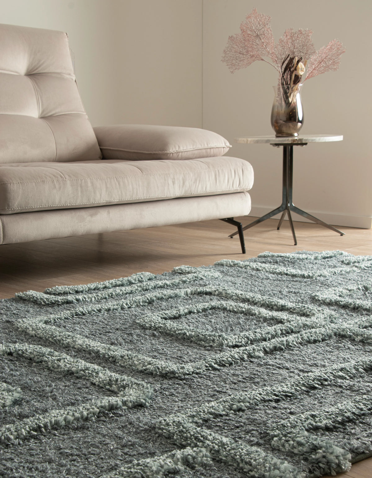 Rechteck Teppich Thun Artem in Blau von Hadorn™ - Lifestyle Image