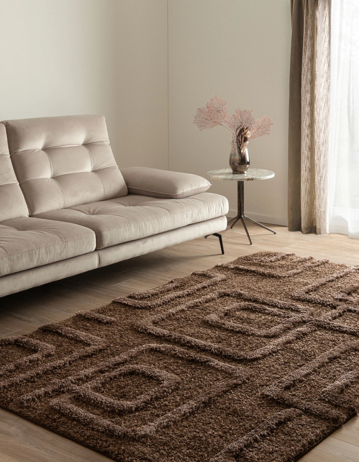 Rechteck Teppich Thun Artem in Braun von Hadorn™ - Lifestyle Image