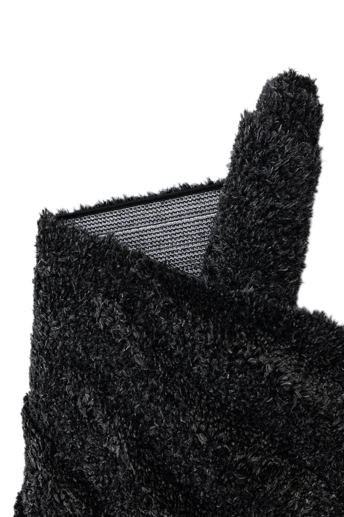 Rechteck Teppich Thun Avis in Schwarz von Hadorn™ - Lifestyle Image