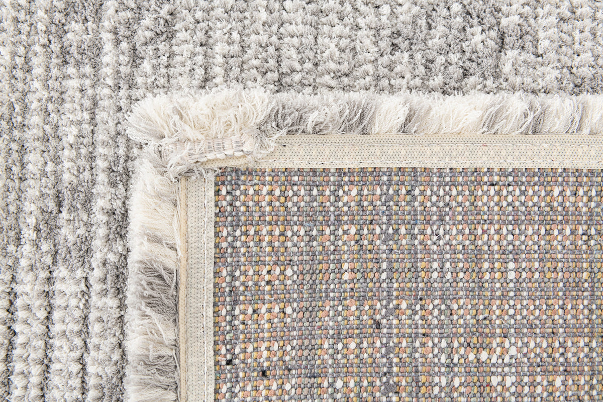 Läufer Teppich St. Gallen Folklore in Grau von Hadorn™ - Lifestyle Image