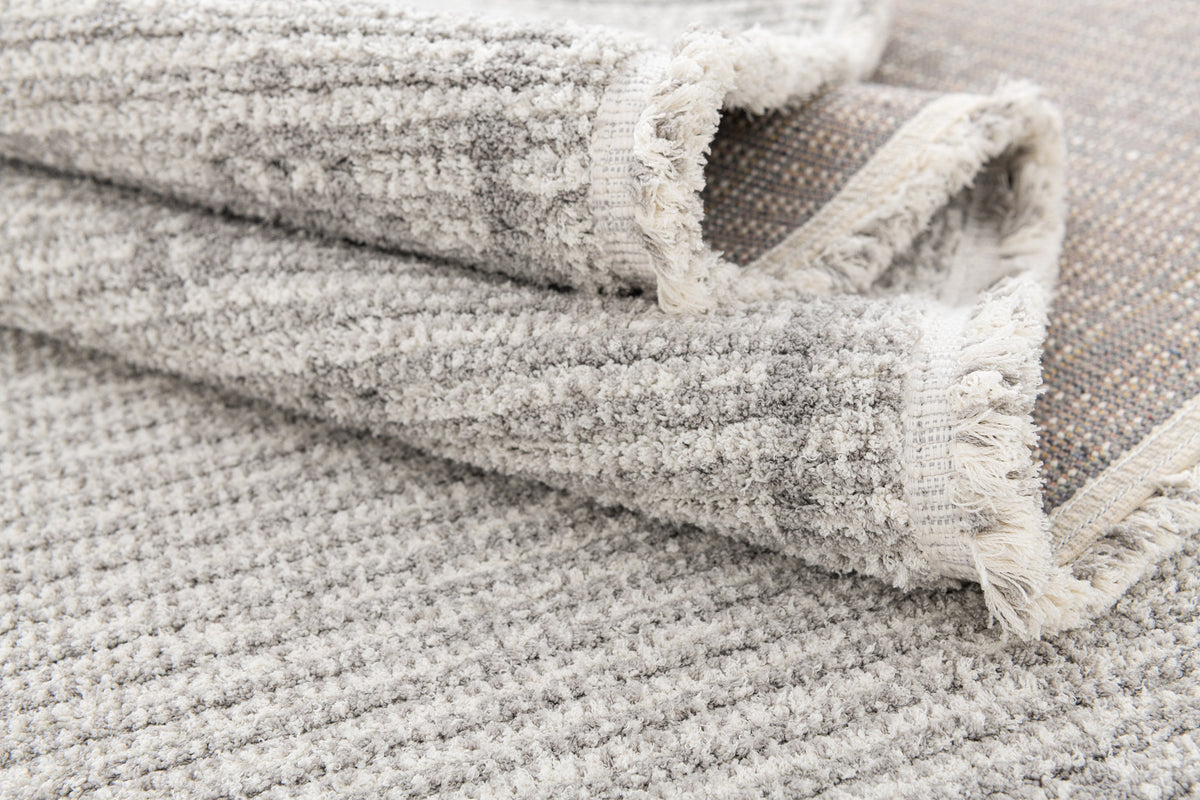 Läufer Teppich St. Gallen Folklore in Grau von Hadorn™ - Lifestyle Image