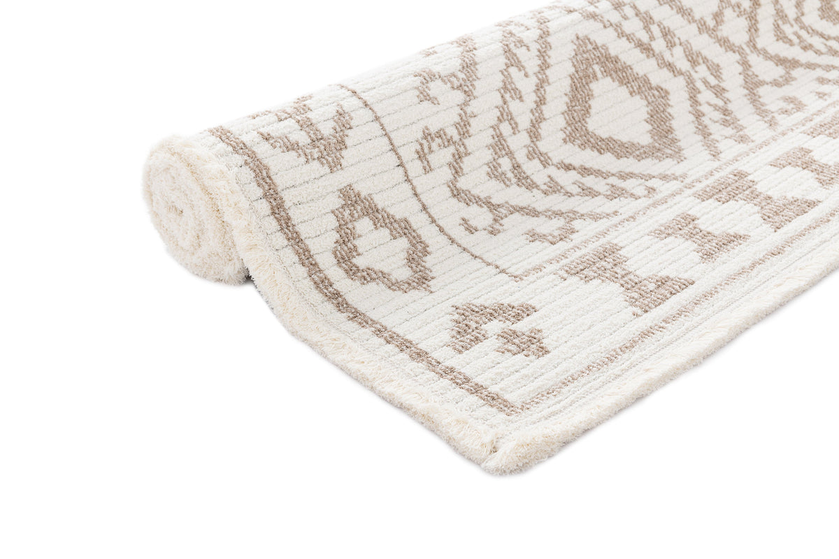 Läufer Teppich St. Gallen Folklore in Weiss von Hadorn™ - Lifestyle Image