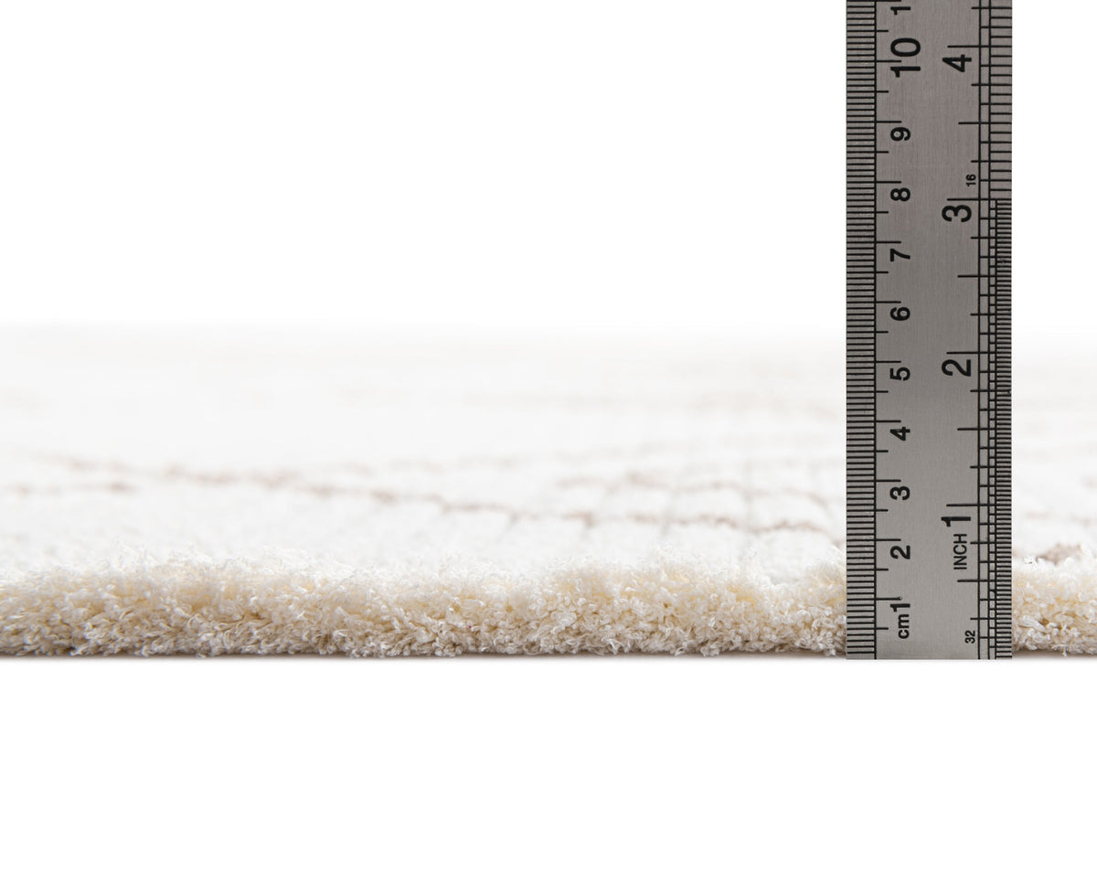 Rechteck Teppich St. Gallen Folklore in Weiss von Hadorn™ - Lifestyle Image