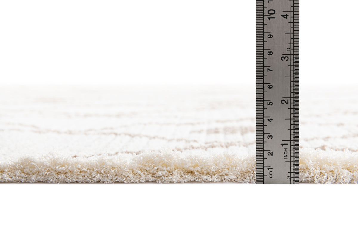 Rechteck Teppich St. Gallen Folklore in Weiss von Hadorn™ - Lifestyle Image