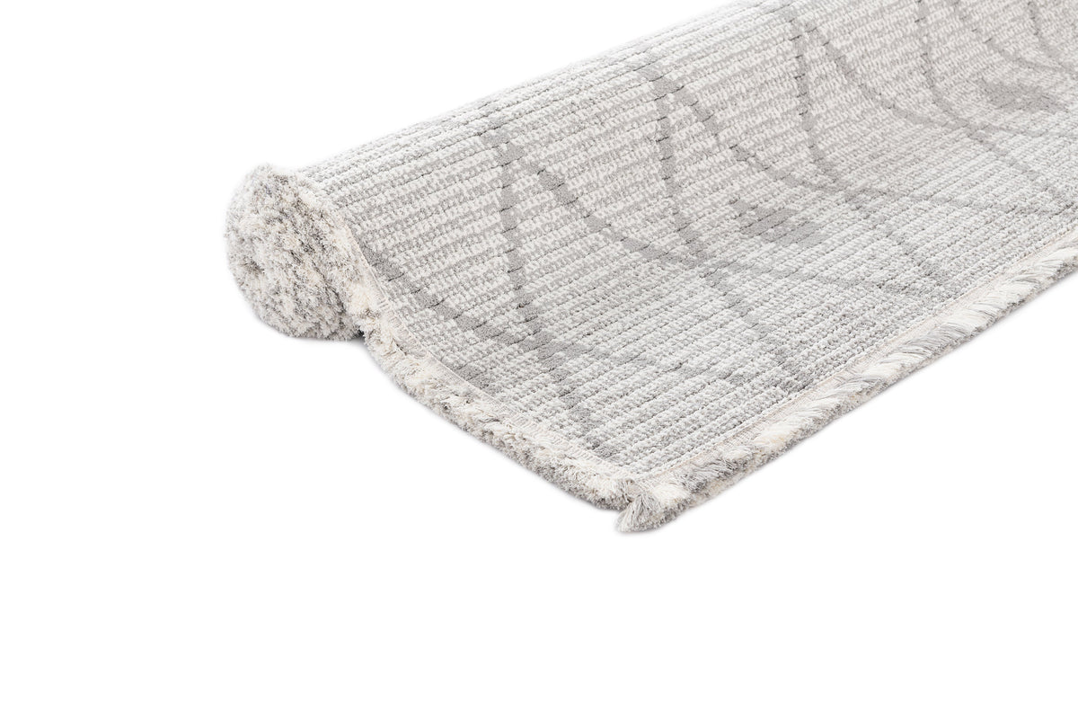 Rechteck Teppich St. Gallen Folklore in Grau von Hadorn™ - Lifestyle Image