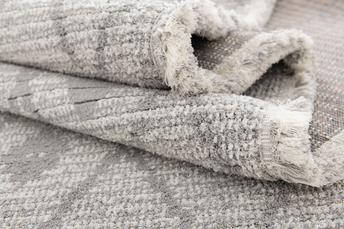 Rechteck Teppich St. Gallen Folklore in Grau von Hadorn™ - Lifestyle Image