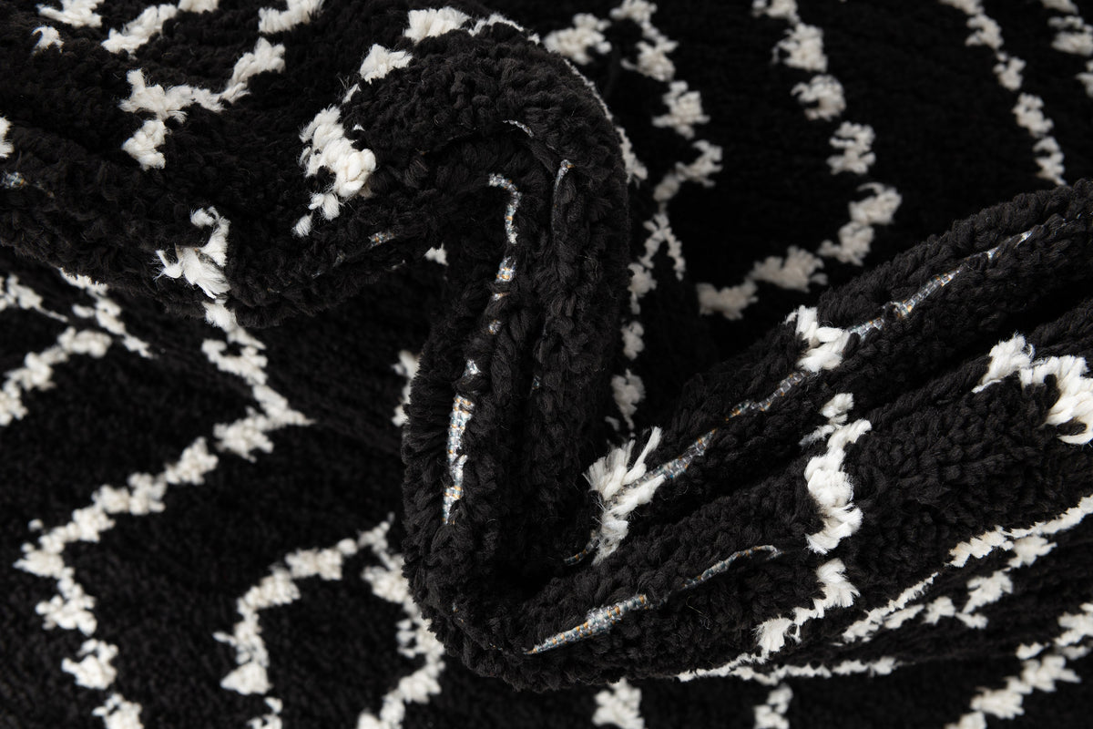 Läufer Teppich Frauenfeld Classic in Schwarz von Hadorn™ - Lifestyle Image