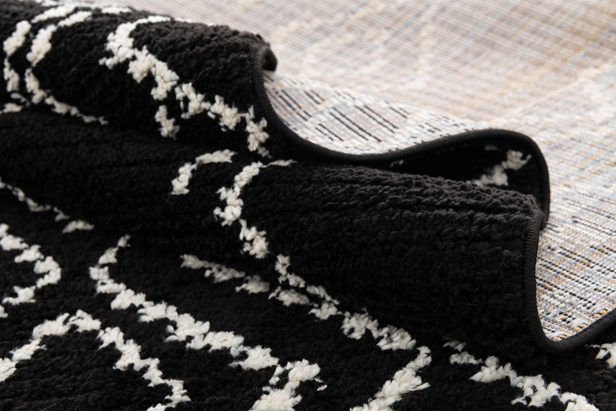 Läufer Teppich Frauenfeld Classic in Schwarz von Hadorn™ - Lifestyle Image