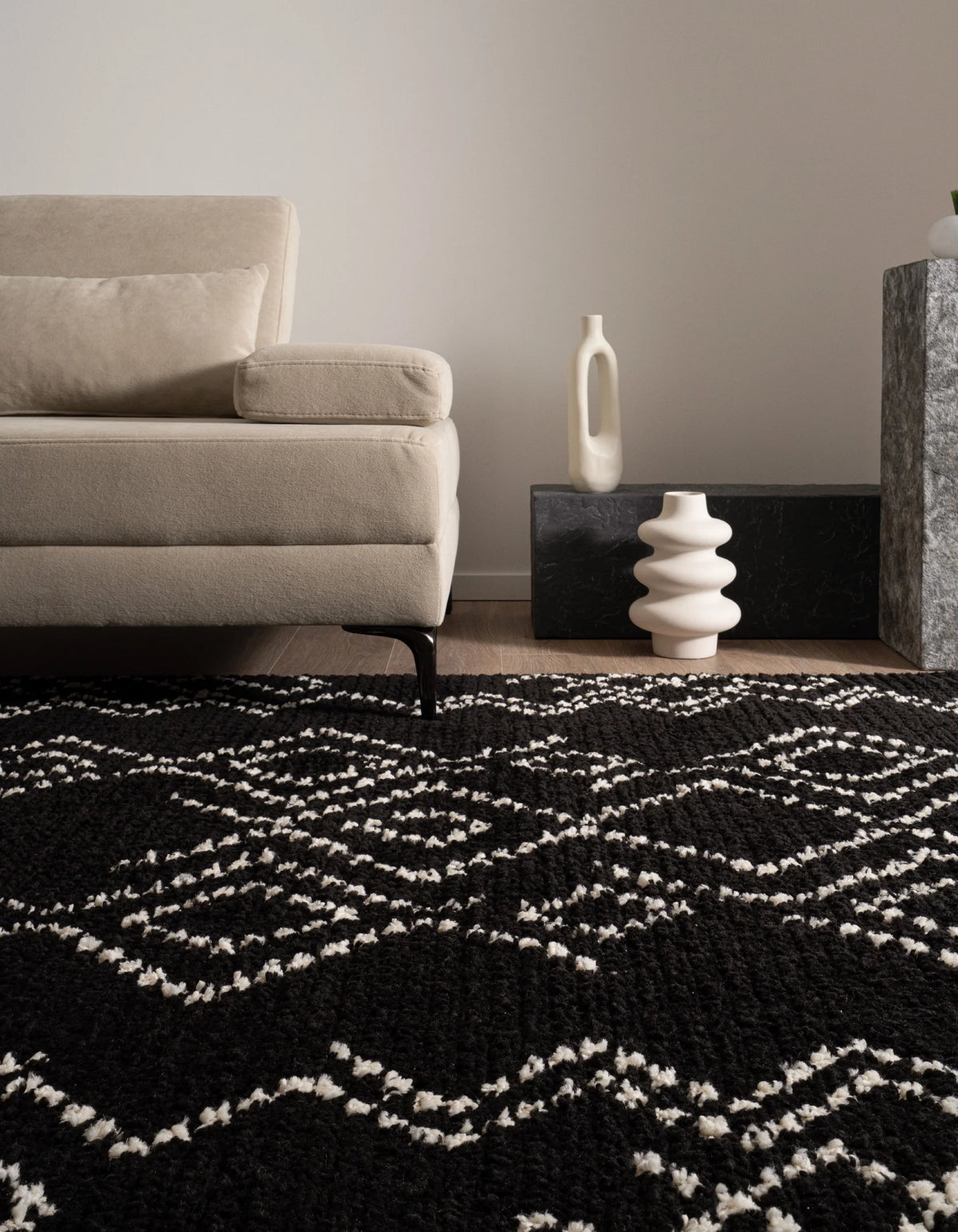 Läufer Teppich Frauenfeld Classic in Schwarz von Hadorn™ - Lifestyle Image