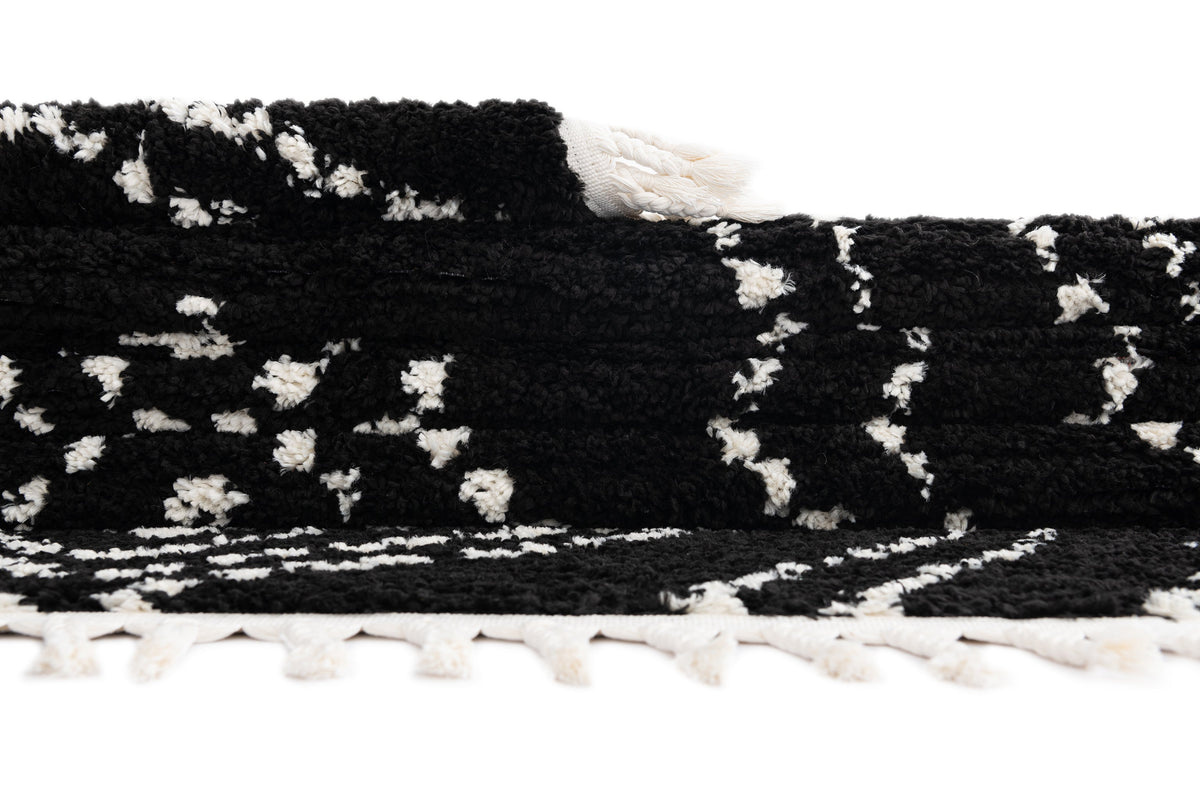 Rechteck Teppich Frauenfeld Vaiana in Schwarz von Hadorn™ - Lifestyle Image